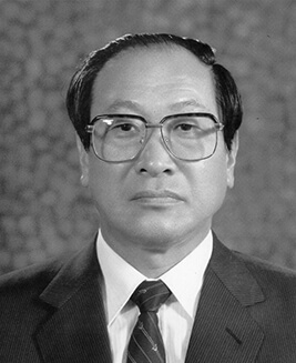 제2대 학장 노정익 박사